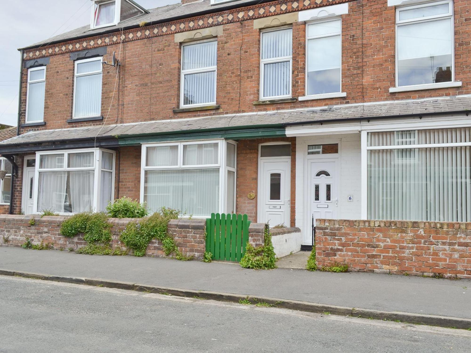 Malrose Villa Filey Exterior photo